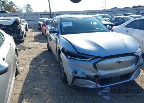 2022 Ford Mustang Mach-E Select z USA, uszkodzony, nr VIN 3FMTK1RMXNMA51976